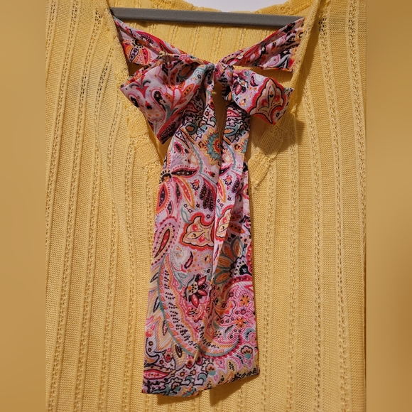 Daytrip bow back loose fitting top - Picture 3 of 4